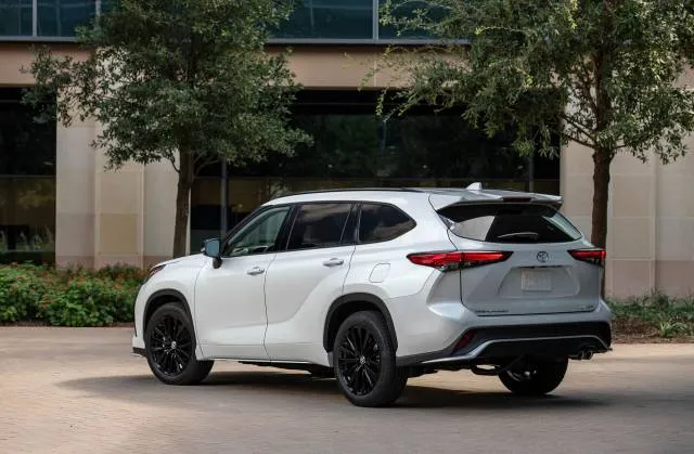 2025 Toyota Highlander