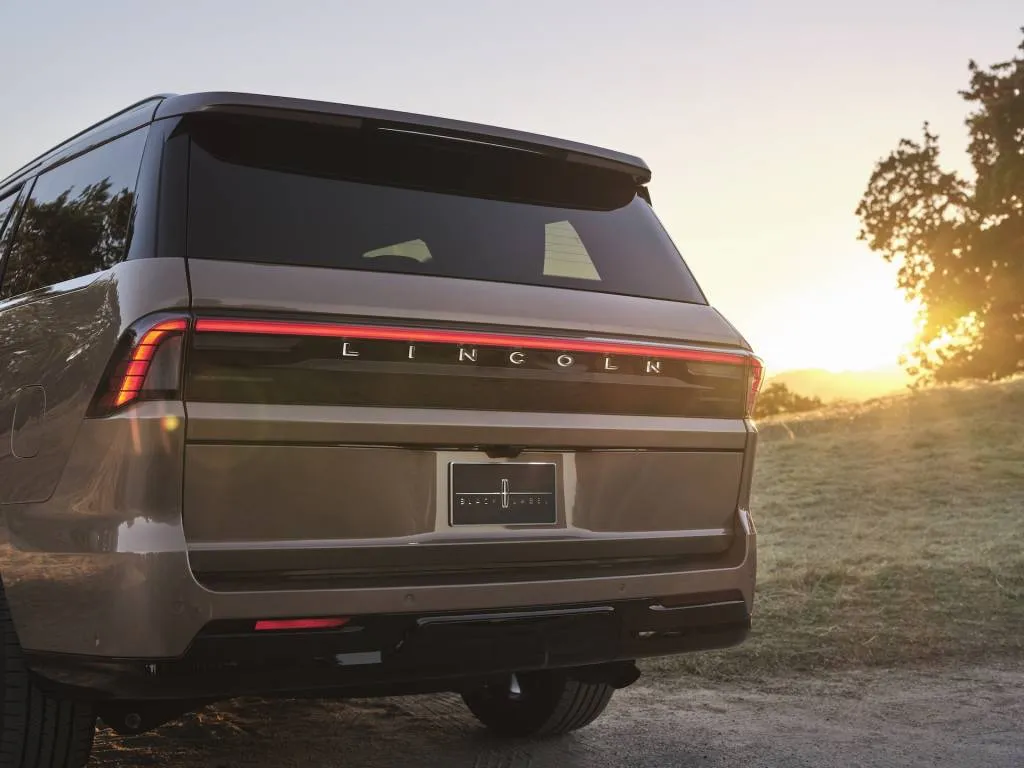 2025 Lincoln Navigator L Black Label