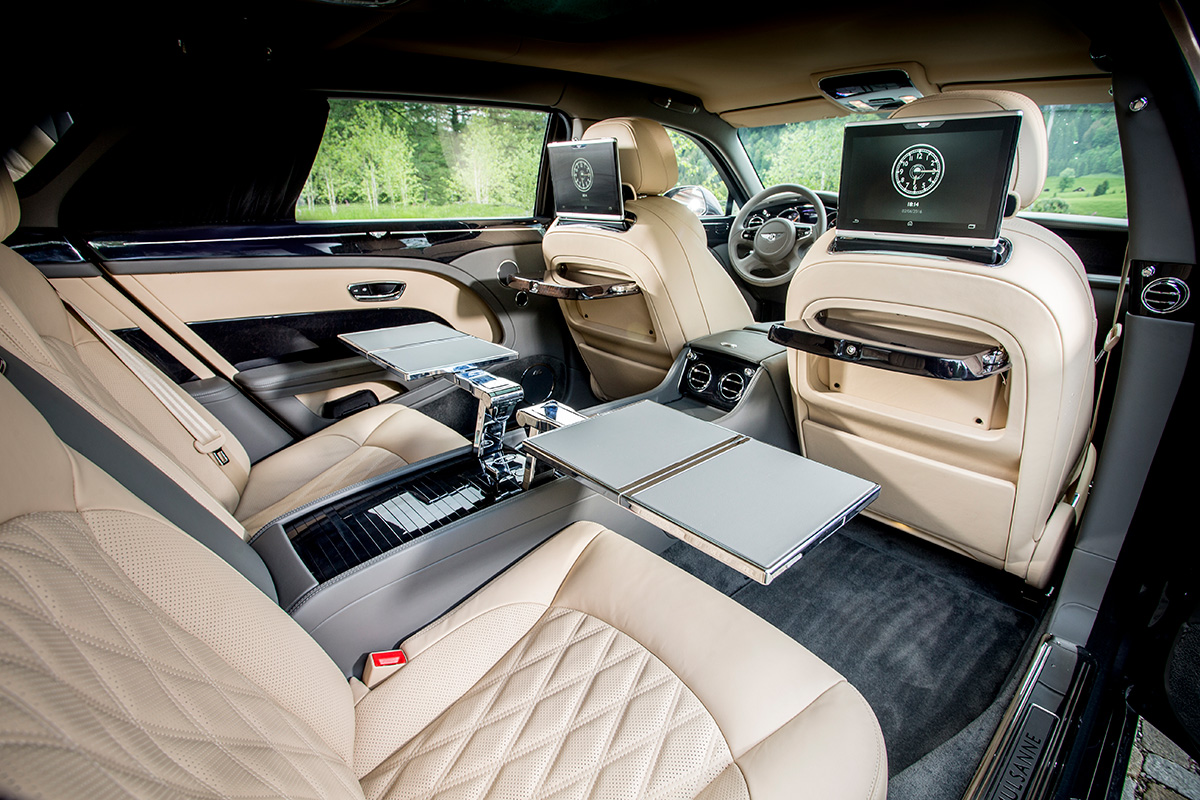 first-drive-bentley-mulsanne-art-2.jpg